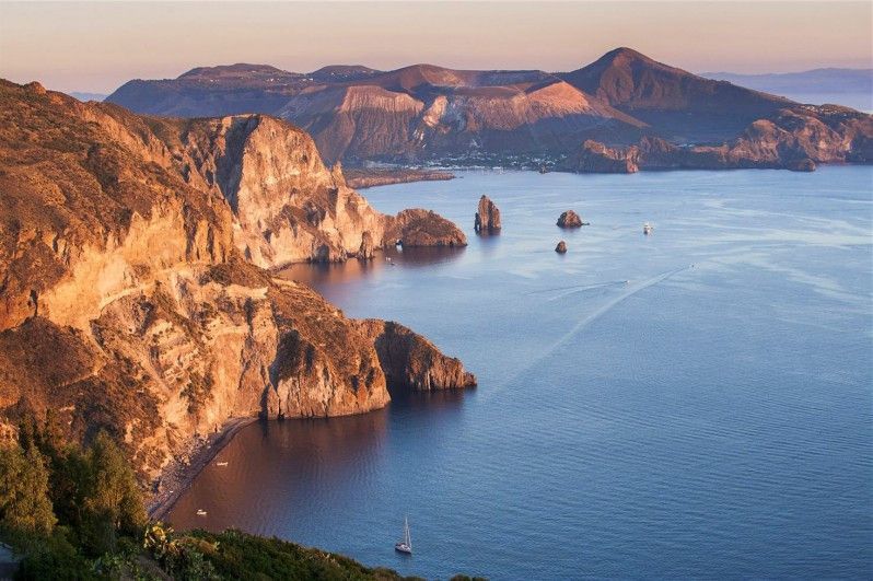 Lipari_Vulacano